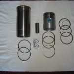 Case 400 700 730  770 800 900 930 & 970 Tractor Gas Engine Sleeve & Piston Kit